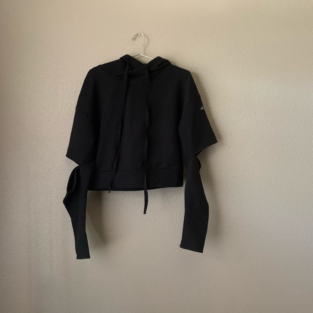 COPY - Alo yoga Sweater